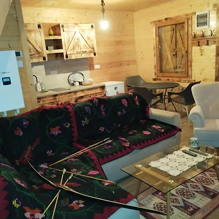 Brvnare Kusici * איווניצה