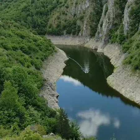 Case de vacanță Brvnare Kusici *