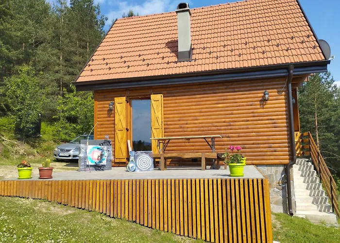 Brvnare Kusici Vikendica Ivanjica