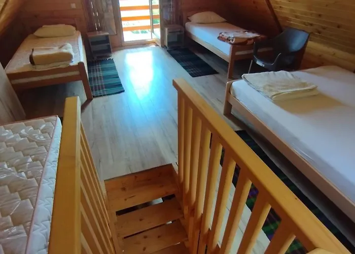 Vikendica Brvnare Kusici Ivanjica